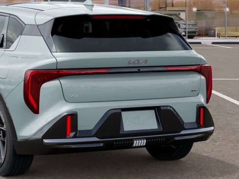 New 2026 Kia K4 GT-Line image 13