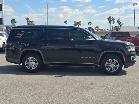 Used 2022 Jeep Wagoneer Series I RWD image 4