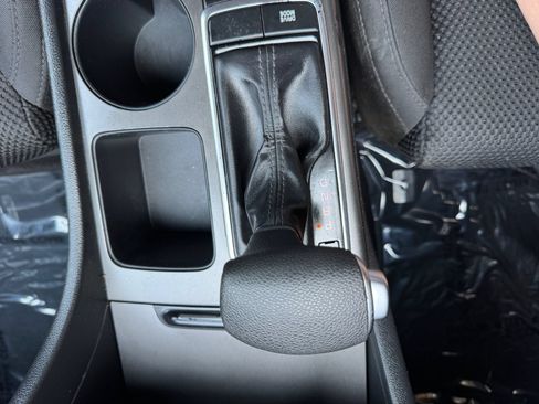 Used 2019 Kia Optima LX FWD image 25