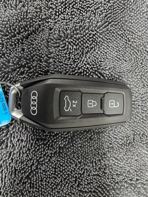 Used 2025 Audi Q5 Premium Plus w/ Premium Plus AWD/4WD image 35
