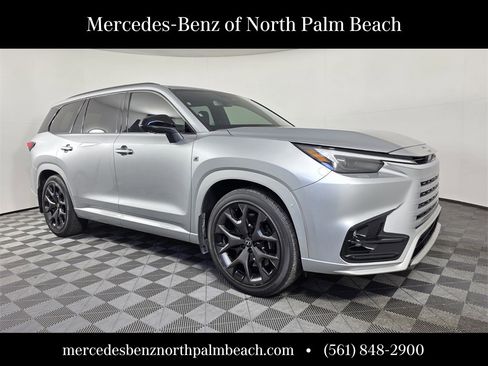 Used 2025 Lexus TX 500h 500h F SPORT Premium image 8