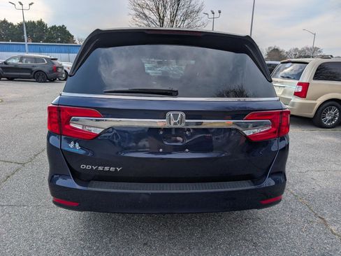 Used 2018 Honda Odyssey LX image 5