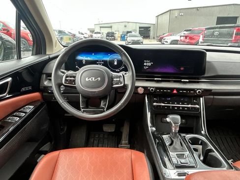 Used 2024 Kia Carnival SX FWD image 16