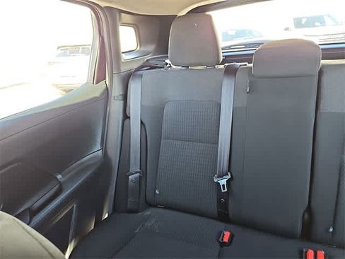 Used 2025 Nissan Kicks S image 13