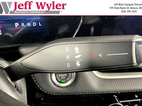 New 2026 Chevrolet Equinox LT w/ Convenience Package II FWD image 12