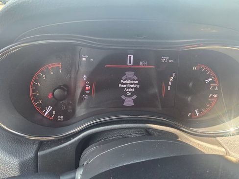 Used 2019 Dodge Durango R/T w/ Technology Group AWD/4WD image 23