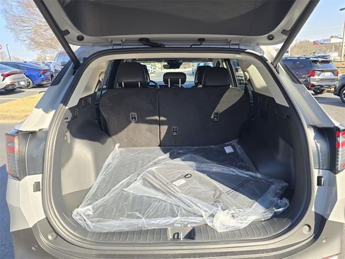 New 2026 Kia Sportage EX image 13