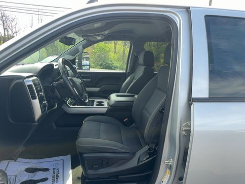 Used 2018 Chevrolet Silverado 1500 LT w/ All Star Edition AWD/4WD image 12