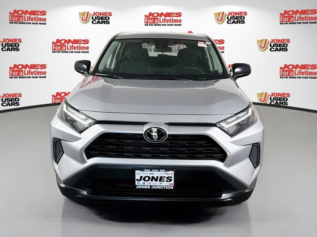 Certified 2025 Toyota RAV4 LE AWD/4WD image 12