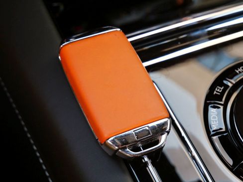 Certified 2024 Rolls-Royce Spectre w/ Leather Finishing Pack AWD/4WD image 15