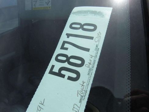 Used 2007 Toyota RAV4 Limited FWD image 29