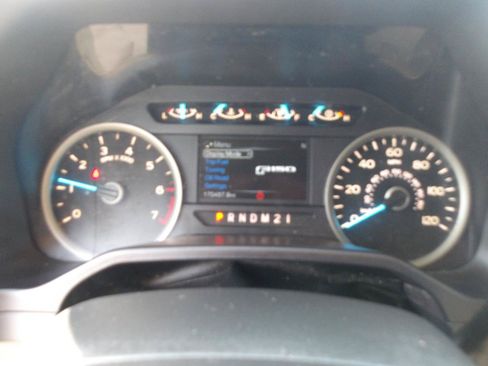 Used 2015 Ford F150 XLT w/ Equipment Group 301A Mid RWD image 20
