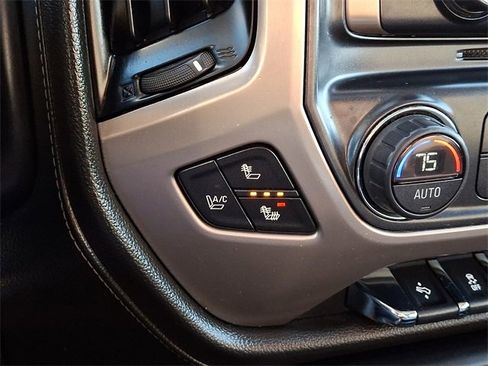 Used 2015 GMC Sierra 2500 Denali w/ Duramax Plus Package image 26