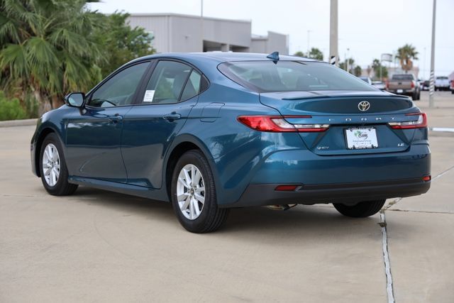 New 2026 Toyota Camry LE w/ Convenience Package FWD image 5