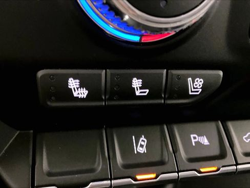 Used 2021 GMC Sierra 2500 SLT w/ Texas SLT Premium Package image 35