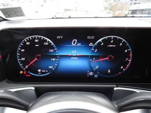 Certified 2023 Mercedes-Benz GLB 250 4MATIC image 13