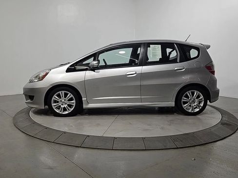 Used 2011 Honda Fit Sport image 2