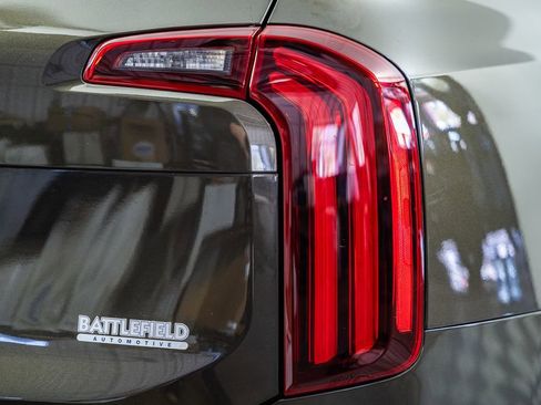 Used 2022 Kia Telluride SX w/ SX Prestige Package image 7