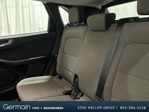 Used 2021 Ford Escape SE image 25