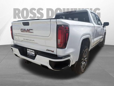 Used 2020 GMC Sierra 1500 AT4 w/ AT4 Premium Package AWD/4WD image 4