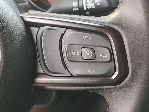 Used 2023 Jeep Gladiator Sport AWD/4WD image 21
