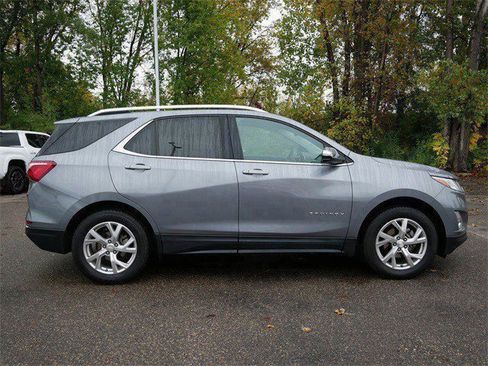 Used 2018 Chevrolet Equinox Premier image 8