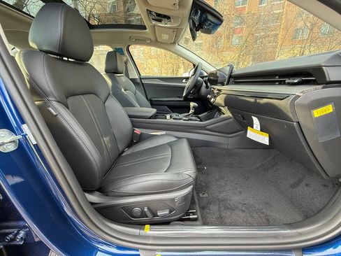 New 2026 Kia K5 EX image 27
