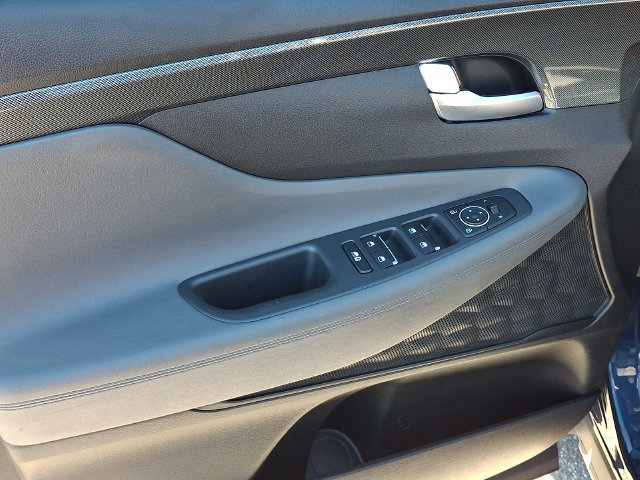 Used 2023 Hyundai Santa Fe SEL AWD/4WD image 12
