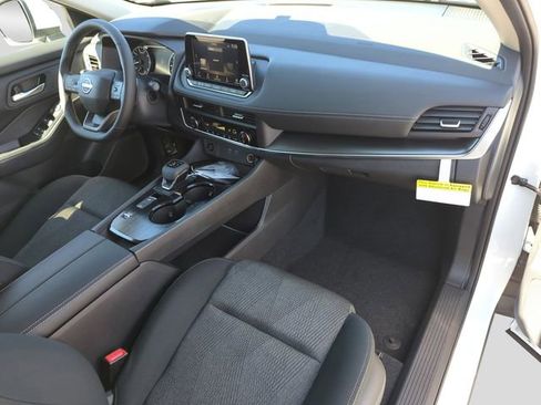 New 2026 Nissan Rogue SV image 18