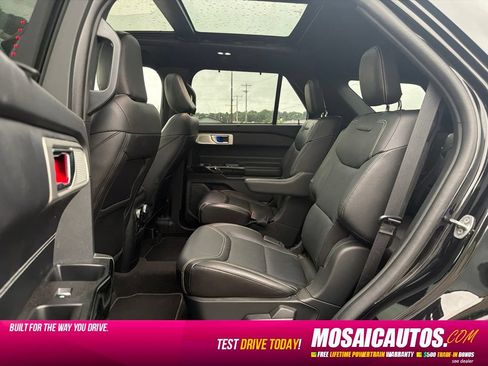 Used 2022 Ford Explorer ST w/ Equipment Group 401A AWD/4WD image 6