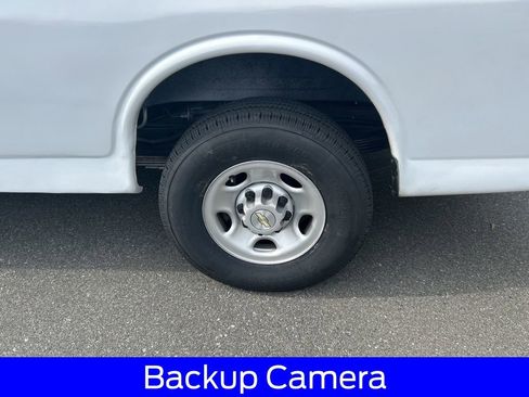 Certified 2023 Chevrolet Express 3500 LT w/ LT Preferred Equipment Group image 5