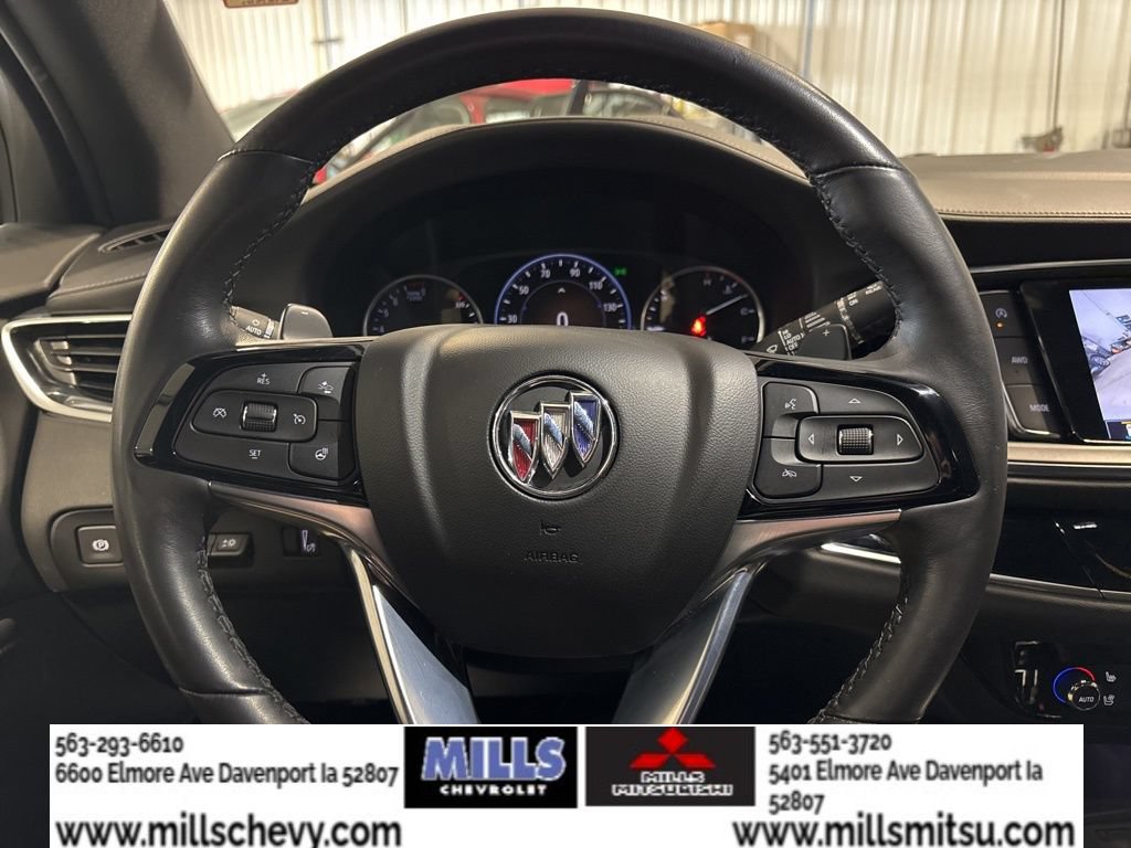 Used 2024 Buick Enclave Avenir w/ Avenir Technology Package AWD/4WD image 26