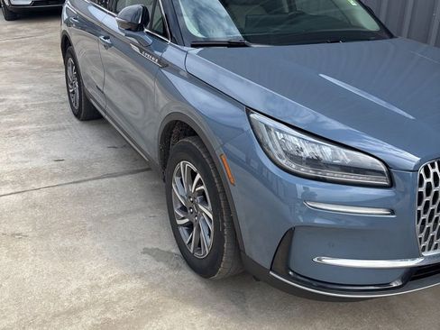 Used 2025 Lincoln Corsair FWD w/ Equipment Group 101A image 10