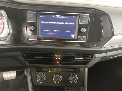 Used 2020 Volkswagen Jetta S w/ Driver Assistance Package FWD image 25