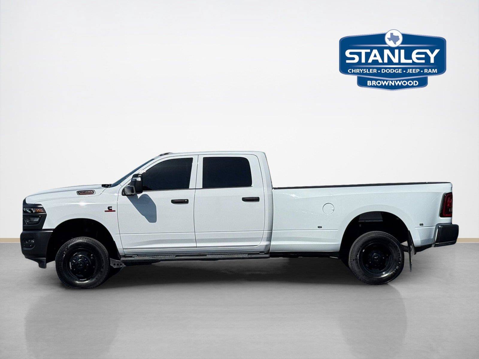 Used 2025 RAM 3500 Tradesman AWD/4WD image 4