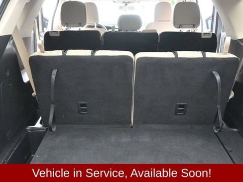 Used 2021 Ford Explorer 4WD image 12
