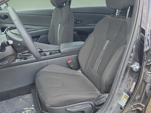 New 2026 Hyundai Elantra SEL Sport Premium FWD image 25