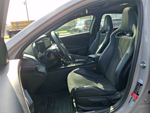 Used 2023 Hyundai Elantra N FWD image 13