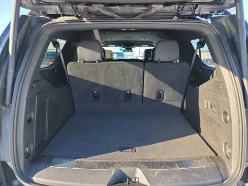 Certified 2024 Chevrolet Suburban Premier image 21