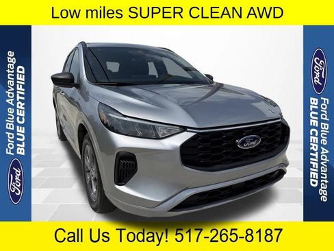 Used 2023 Ford Escape ST-Line w/ Tech Pack #1 AWD/4WD image 1
