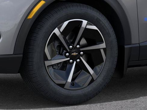 New 2026 Chevrolet Equinox EV LT FWD image 9