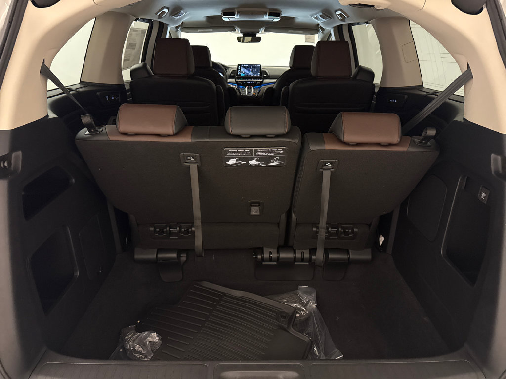New 2026 Honda Odyssey Elite image 11