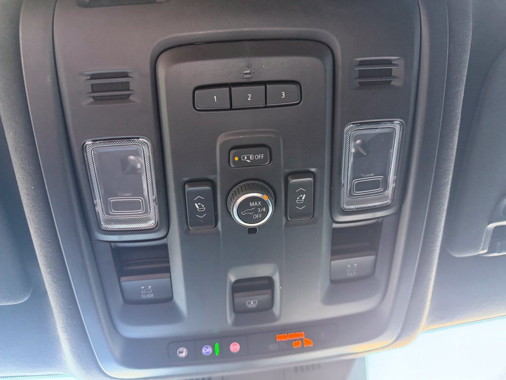 Used 2024 Cadillac Escalade V AWD/4WD image 33
