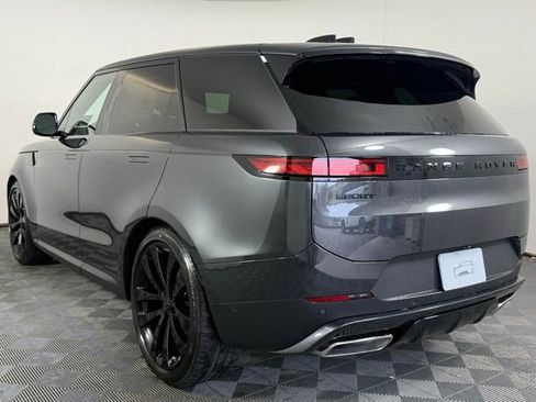 New 2026 Land Rover Range Rover Sport SE image 4