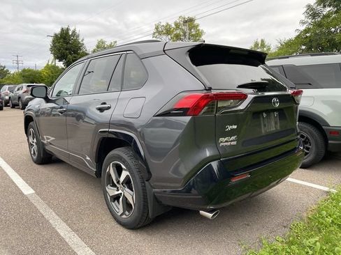 Used 2023 Toyota RAV4 SE w/ Weather & Moonroof Package AWD/4WD image 7