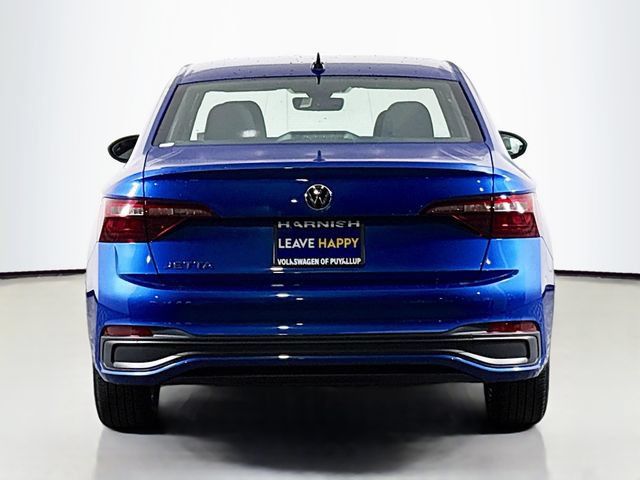 Used 2024 Volkswagen Jetta Sport FWD image 6