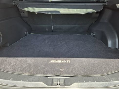 Used 2023 Toyota RAV4 Limited FWD image 28