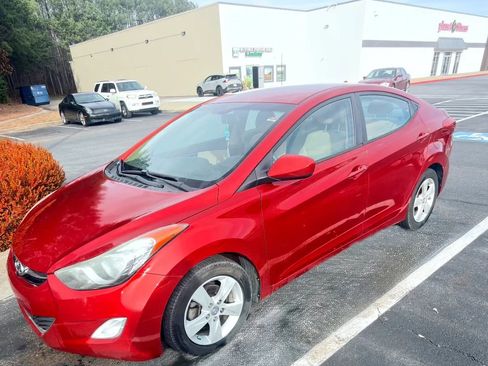 Used 2013 Hyundai Elantra GLS w/ Preferred Pkg image 1