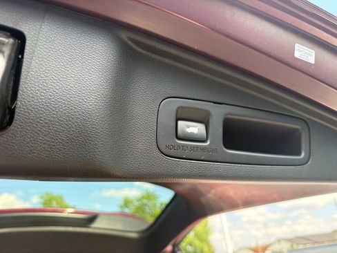 Used 2019 Honda CR-V Touring image 22