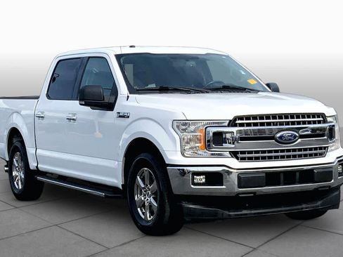 Certified 2018 Ford F150 2WD SuperCrew image 3